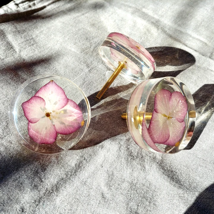 boho galki z kwiatem hortensji rozowa 55mm 2