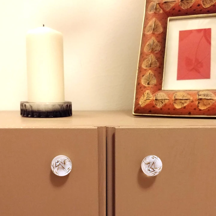 sphere knobs ball grass white 6.jpg