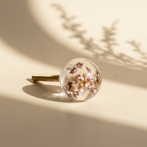 HEATHER - clear white sphere knob